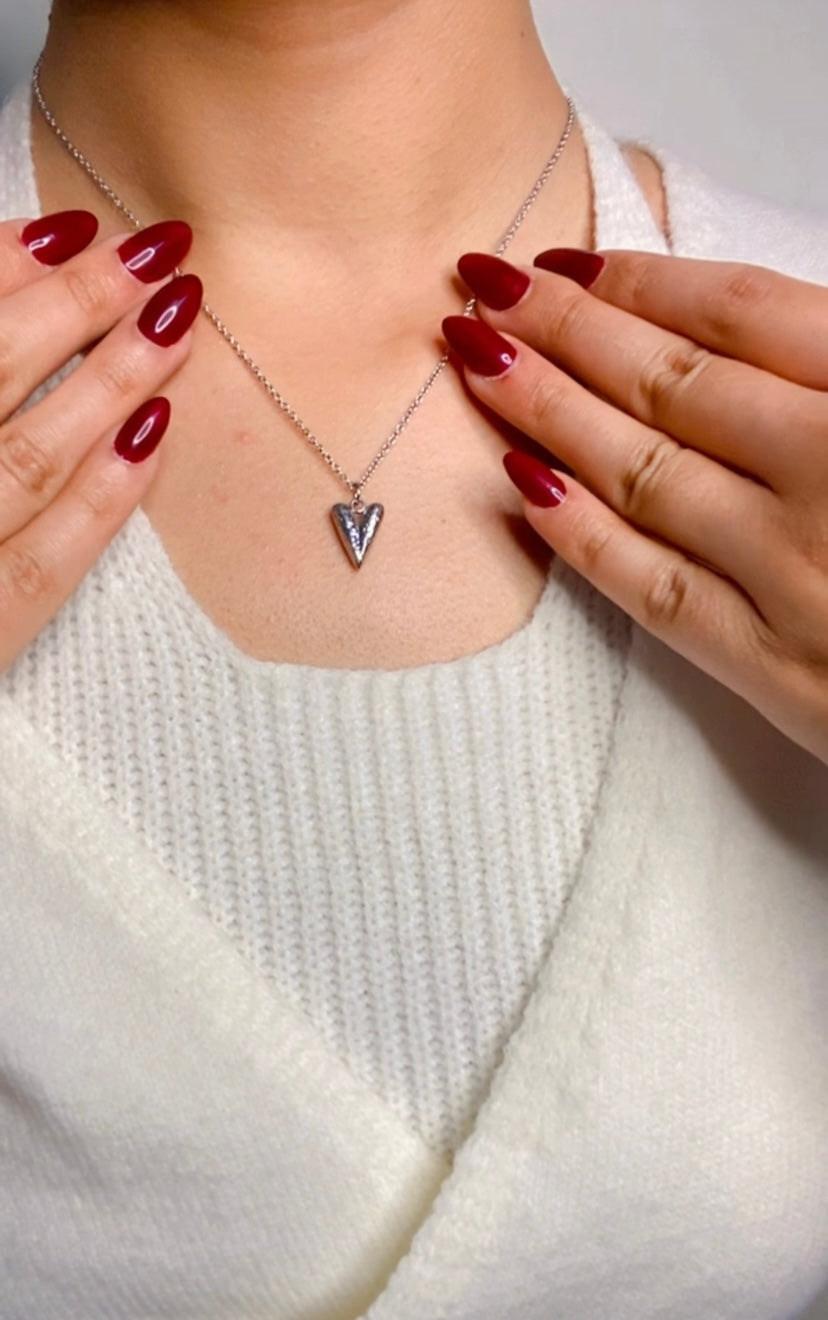 Heart pendent and chain - Silver -38